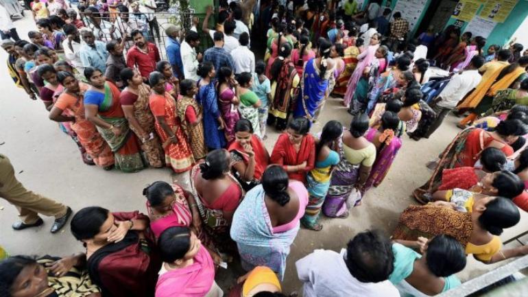 പണമൊഴുകി; വെല്ലൂരിലെ ലോക്​സഭാ തെരഞ്ഞെടുപ്പ്​ മാറ്റിവെച്ചു